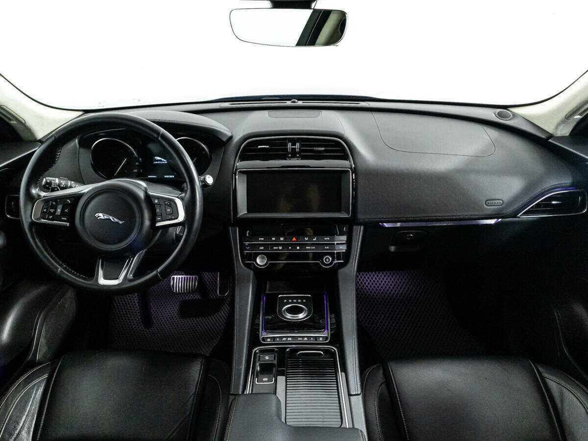Jaguar F-Pace с пробегом — 2019 год. Фото: #12