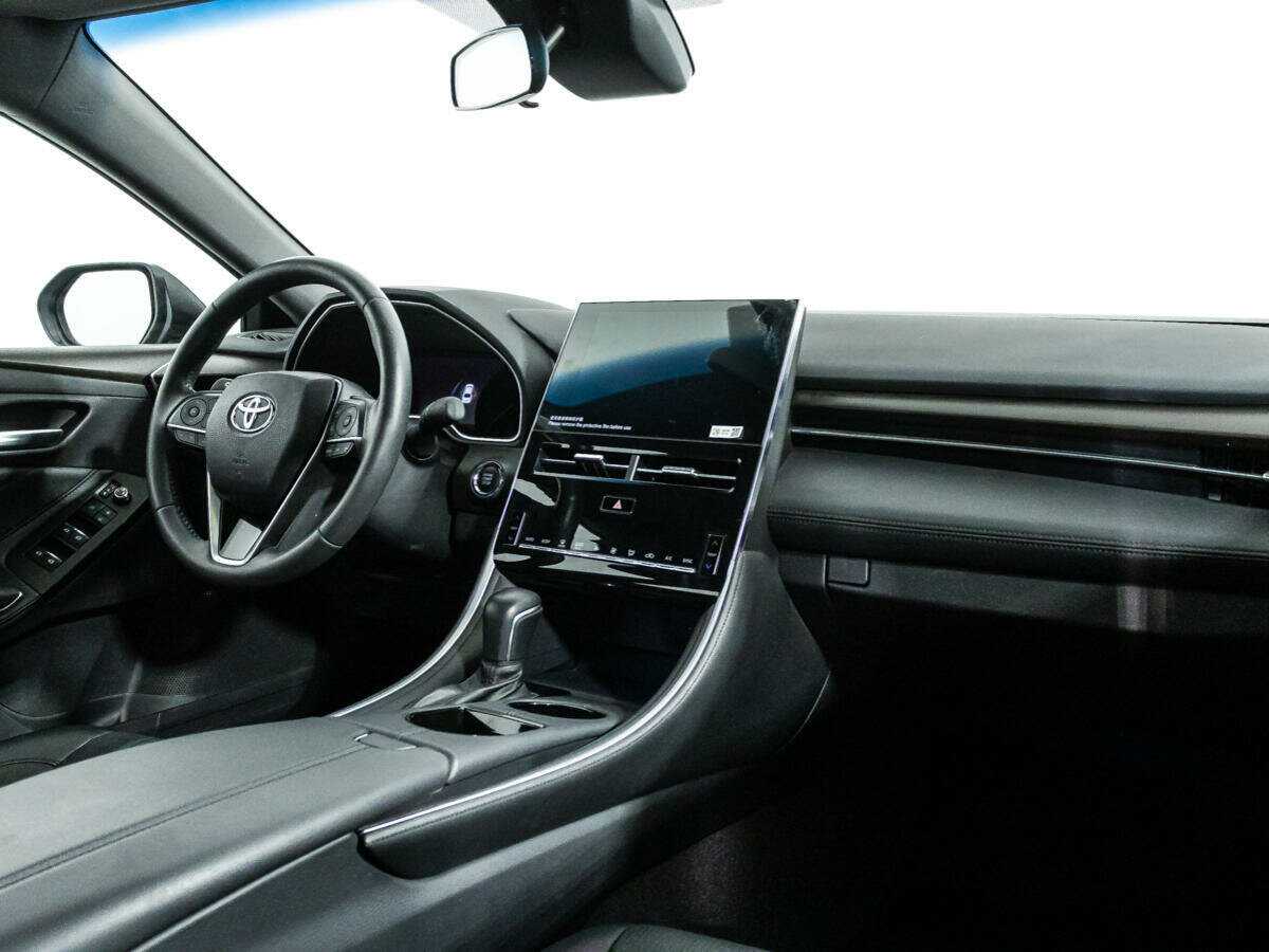 Toyota Avalon с пробегом — 2022 год. Фото: #8
