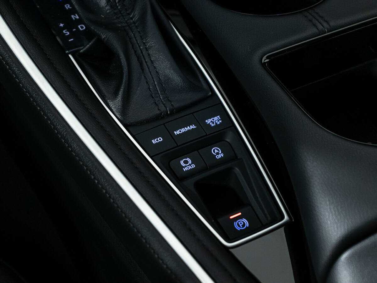 Toyota Avalon с пробегом — 2022 год. Фото: #18