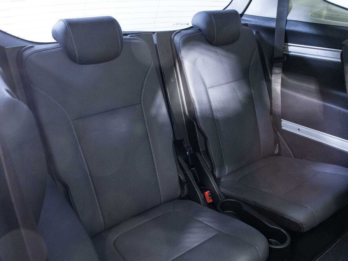 Opel Zafira с пробегом — 2012 год. Фото: #14