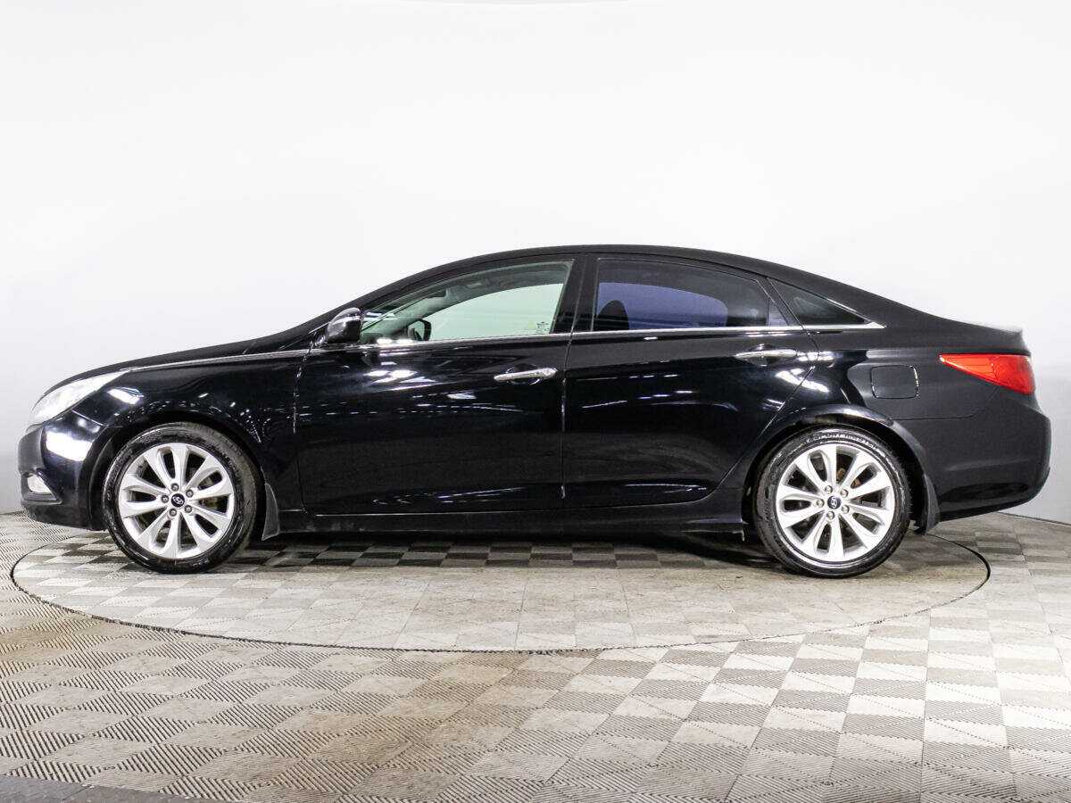 Hyundai Sonata с пробегом — 2011 год. Фото: #7