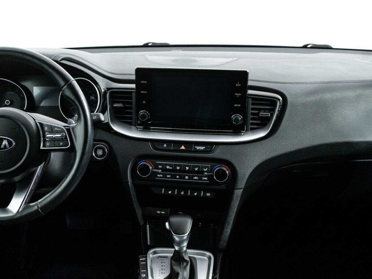Kia Ceed с пробегом — 2021 год. Фото: #13