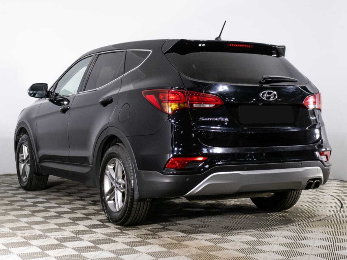 Hyundai Santa Fe с пробегом — 2016 год. Фото: #6