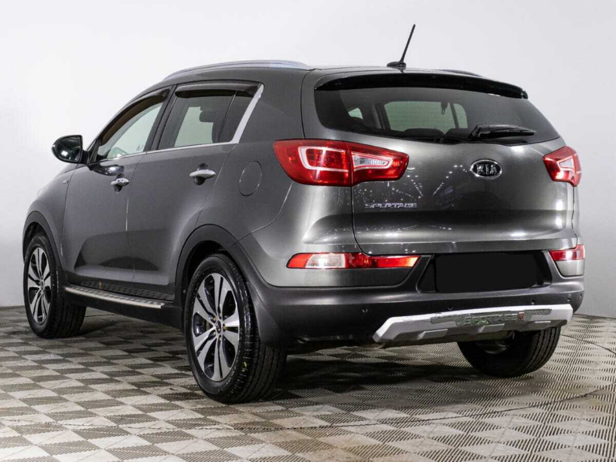 Kia Sportage с пробегом — 2011 год. Фото: #6