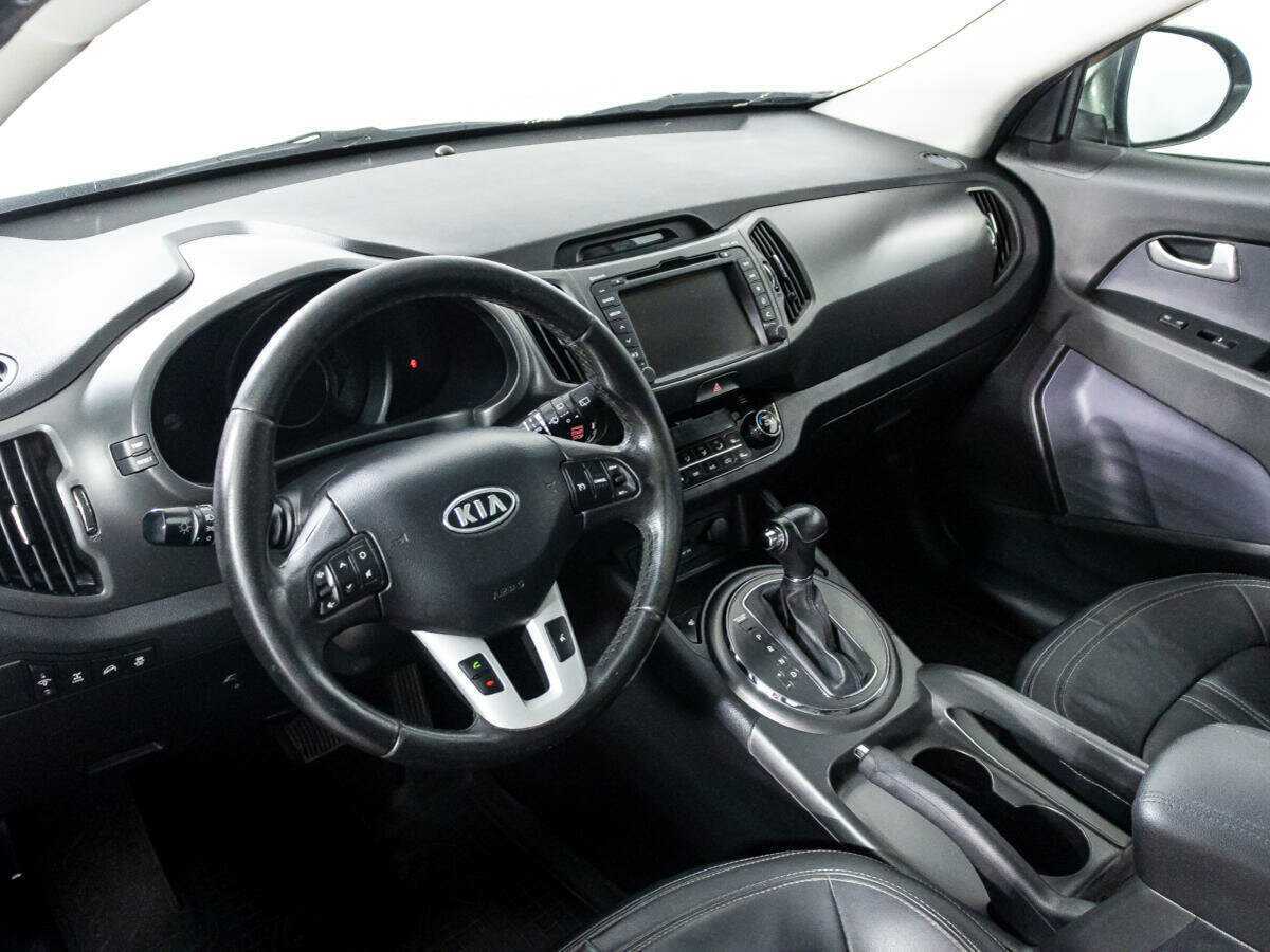 Kia Sportage с пробегом — 2011 год. Фото: #10