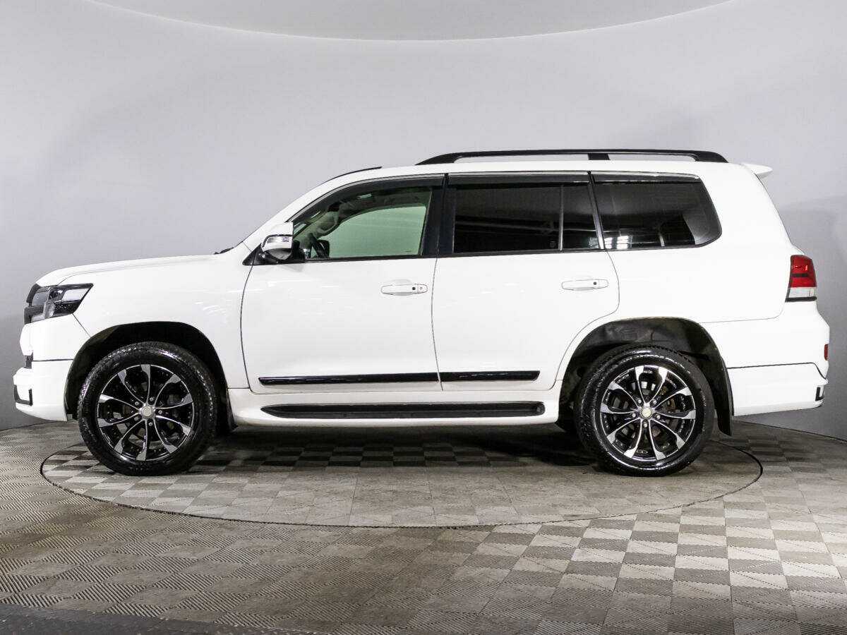 Toyota Land Cruiser с пробегом — 2010 год. Фото: #7