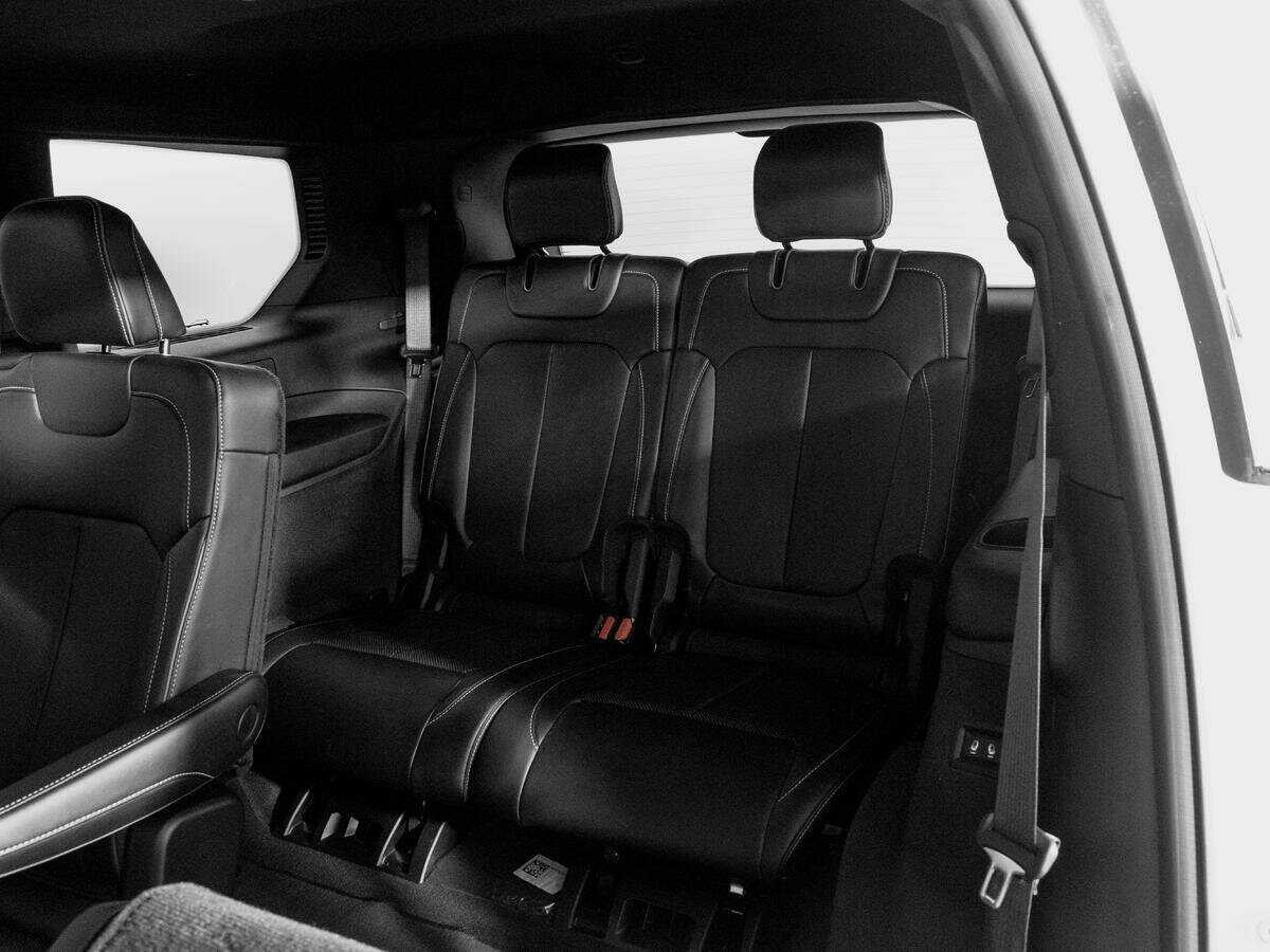 Jeep Grand Cherokee с пробегом — 2021 год. Фото: #10