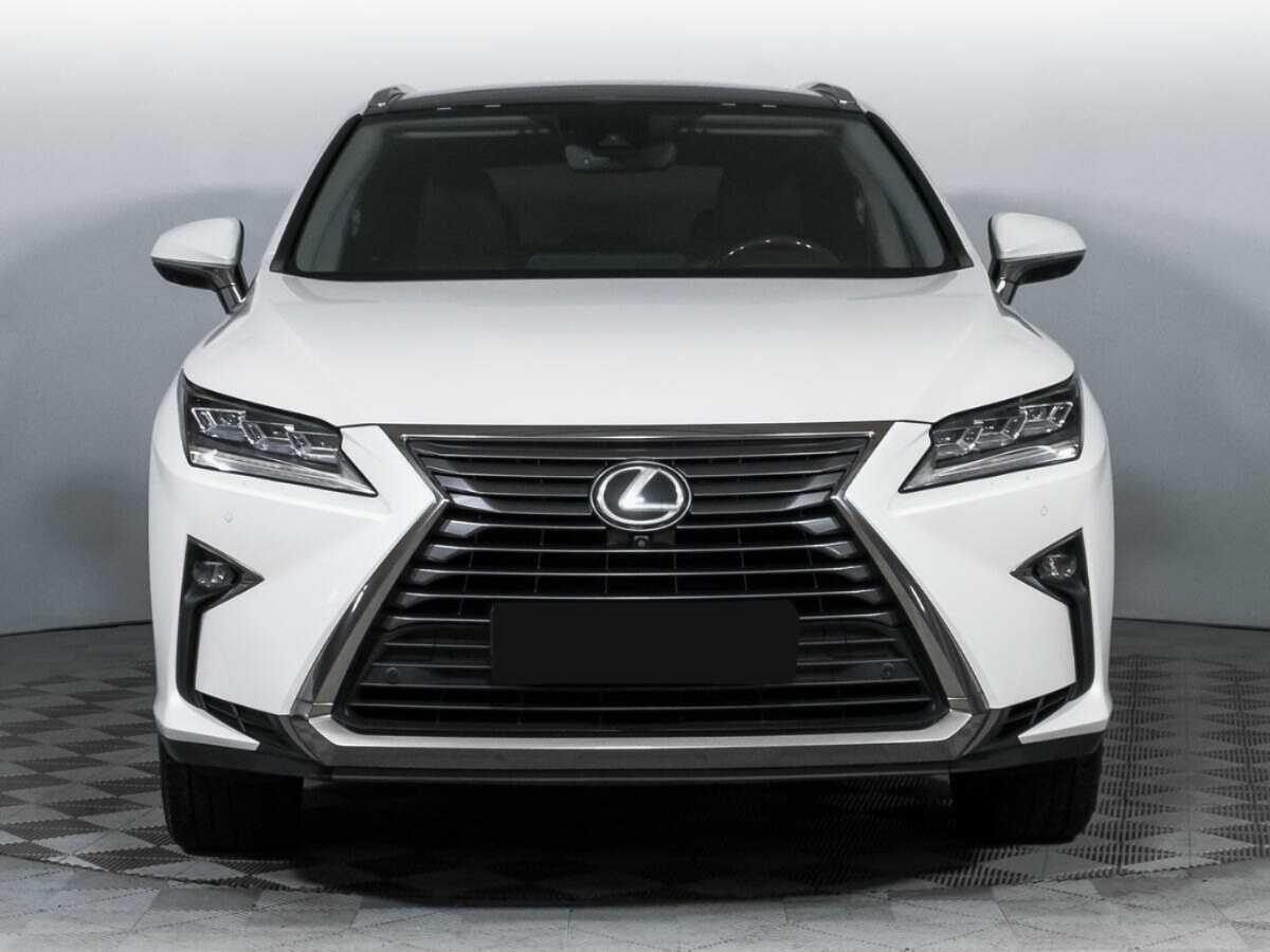 Lexus RX с пробегом — 2018 год. Фото: #1