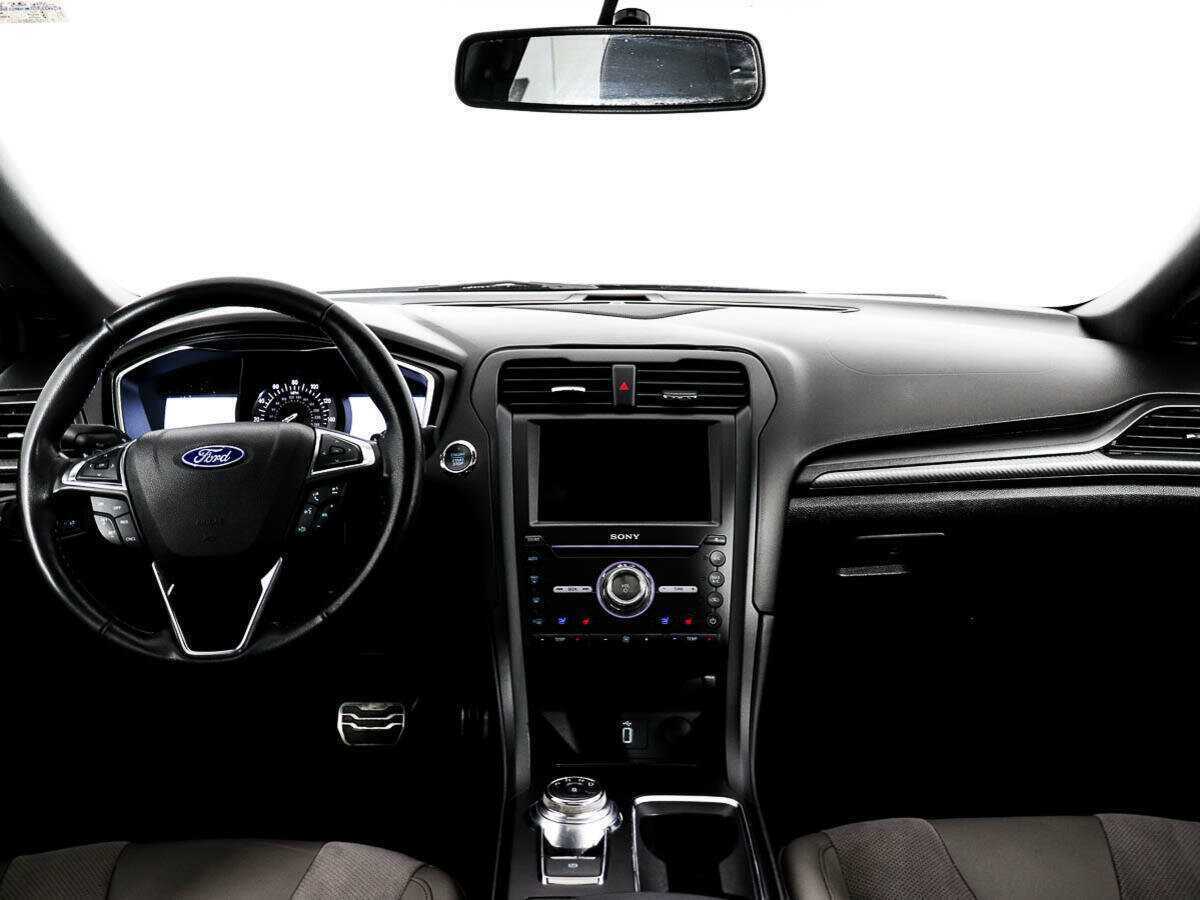 Ford Fusion (North America) с пробегом — 2017 год. Фото: #12