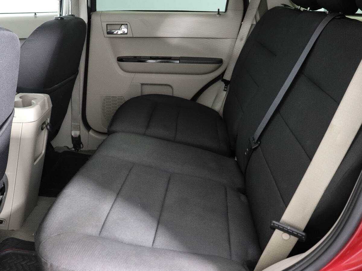 Mazda Tribute с пробегом — 2007 год. Фото: #10