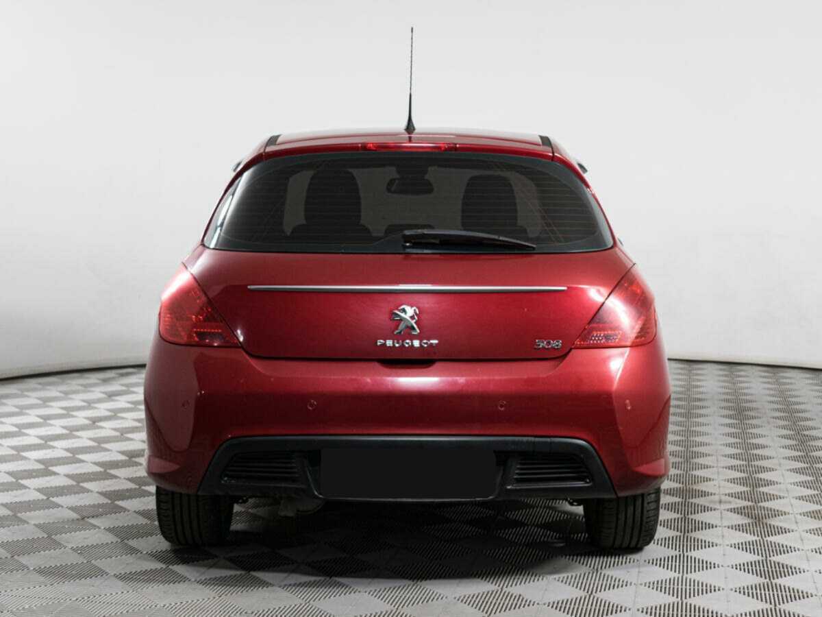 Peugeot 308 с пробегом — 2011 год. Фото: #5