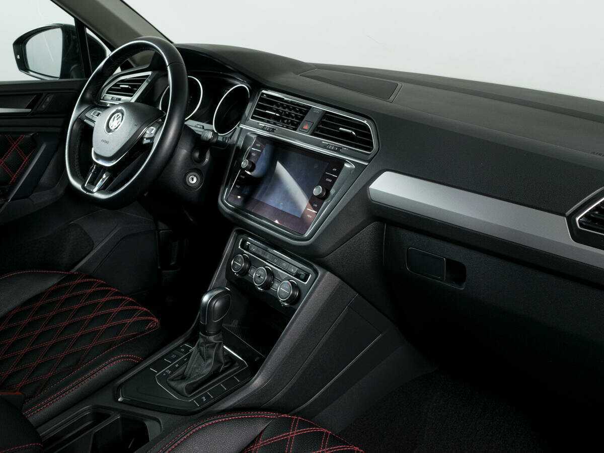 Volkswagen Tiguan с пробегом — 2019 год. Фото: #2