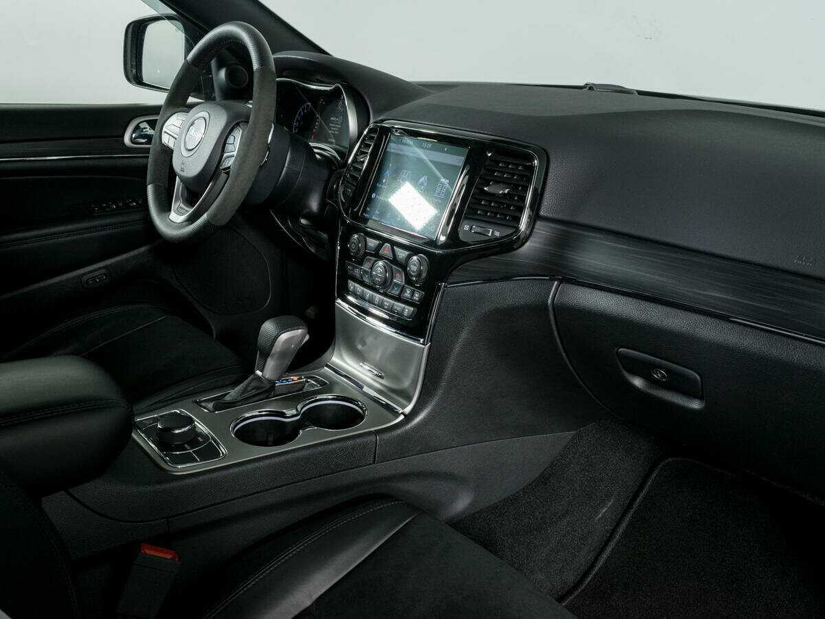 Jeep Grand Cherokee с пробегом — 2021 год. Фото: #5
