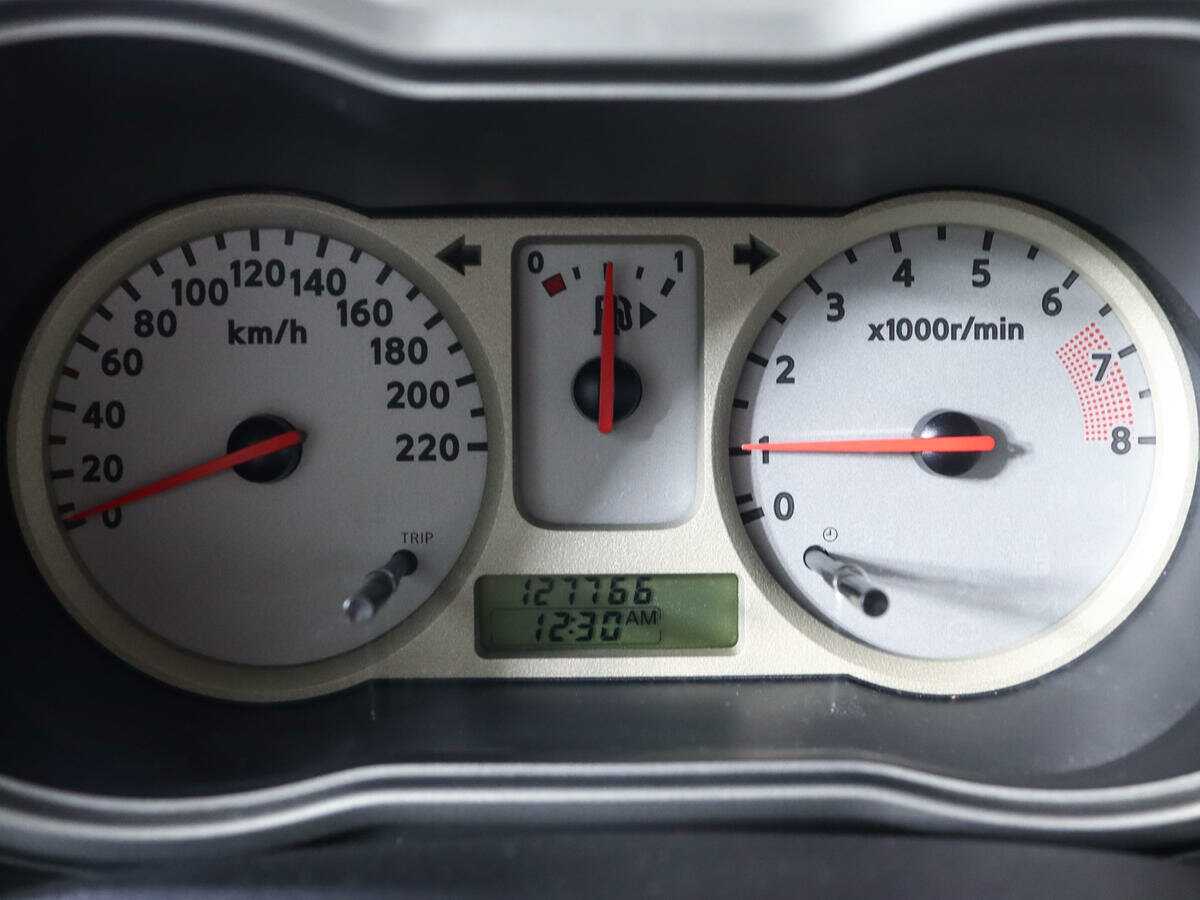 Nissan Note с пробегом — 2007 год. Фото: #8