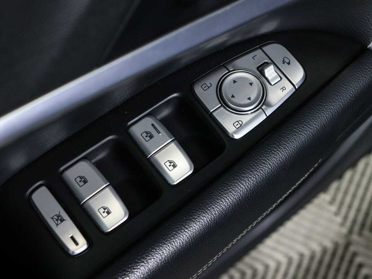 Genesis G70 с пробегом — 2019 год. Фото: #15