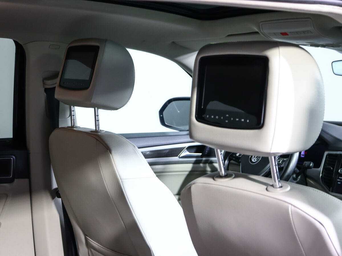 Volkswagen Atlas с пробегом — 2018 год. Фото: #17