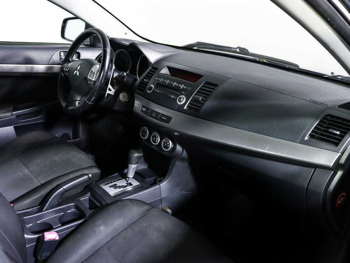 Mitsubishi Lancer с пробегом — 2008 год. Фото: #6