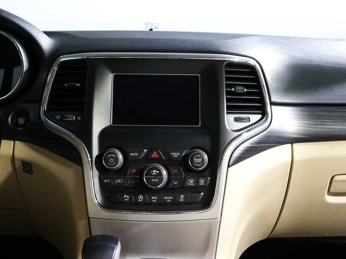 Jeep Grand Cherokee с пробегом — 2019 год. Фото: #10