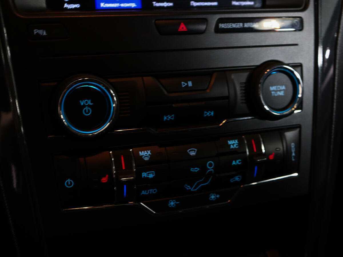 Ford Explorer с пробегом — 2019 год. Фото: #22