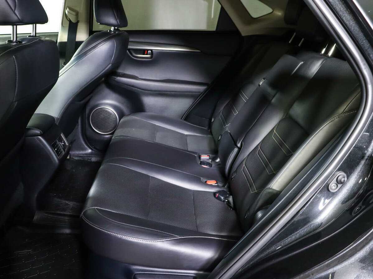 Lexus NX с пробегом — 2018 год. Фото: #7