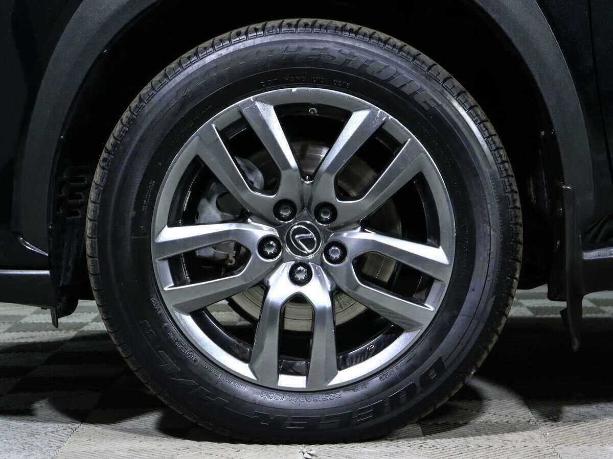 Lexus NX с пробегом — 2018 год. Фото: #12