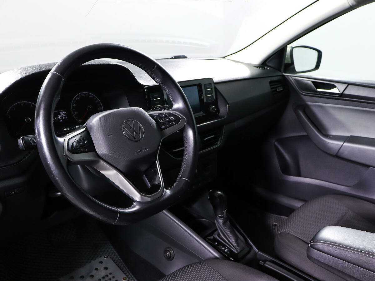 Volkswagen Polo с пробегом — 2021 год. Фото: #13