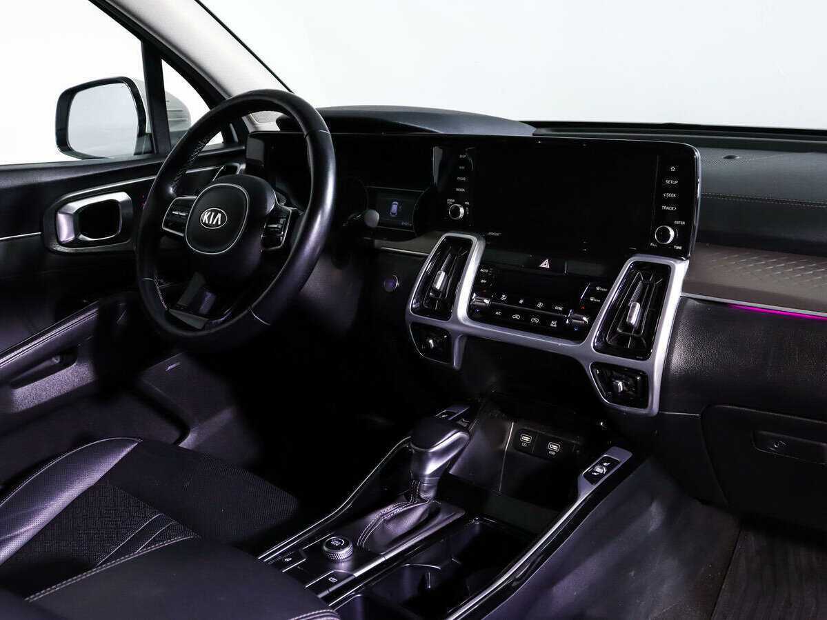 Kia Sorento с пробегом — 2021 год. Фото: #6