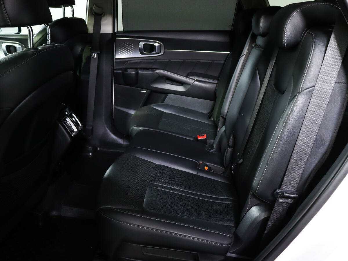 Kia Sorento с пробегом — 2021 год. Фото: #7