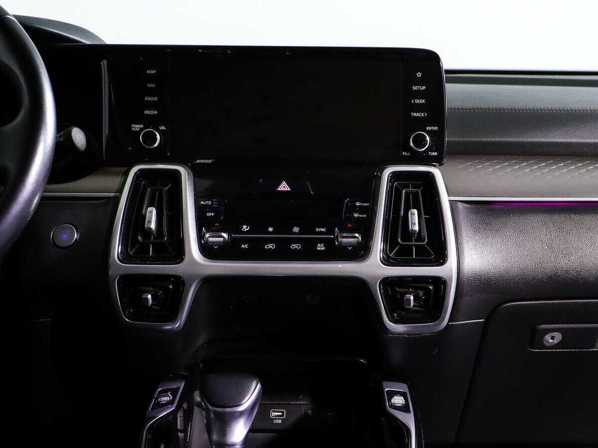 Kia Sorento с пробегом — 2021 год. Фото: #10