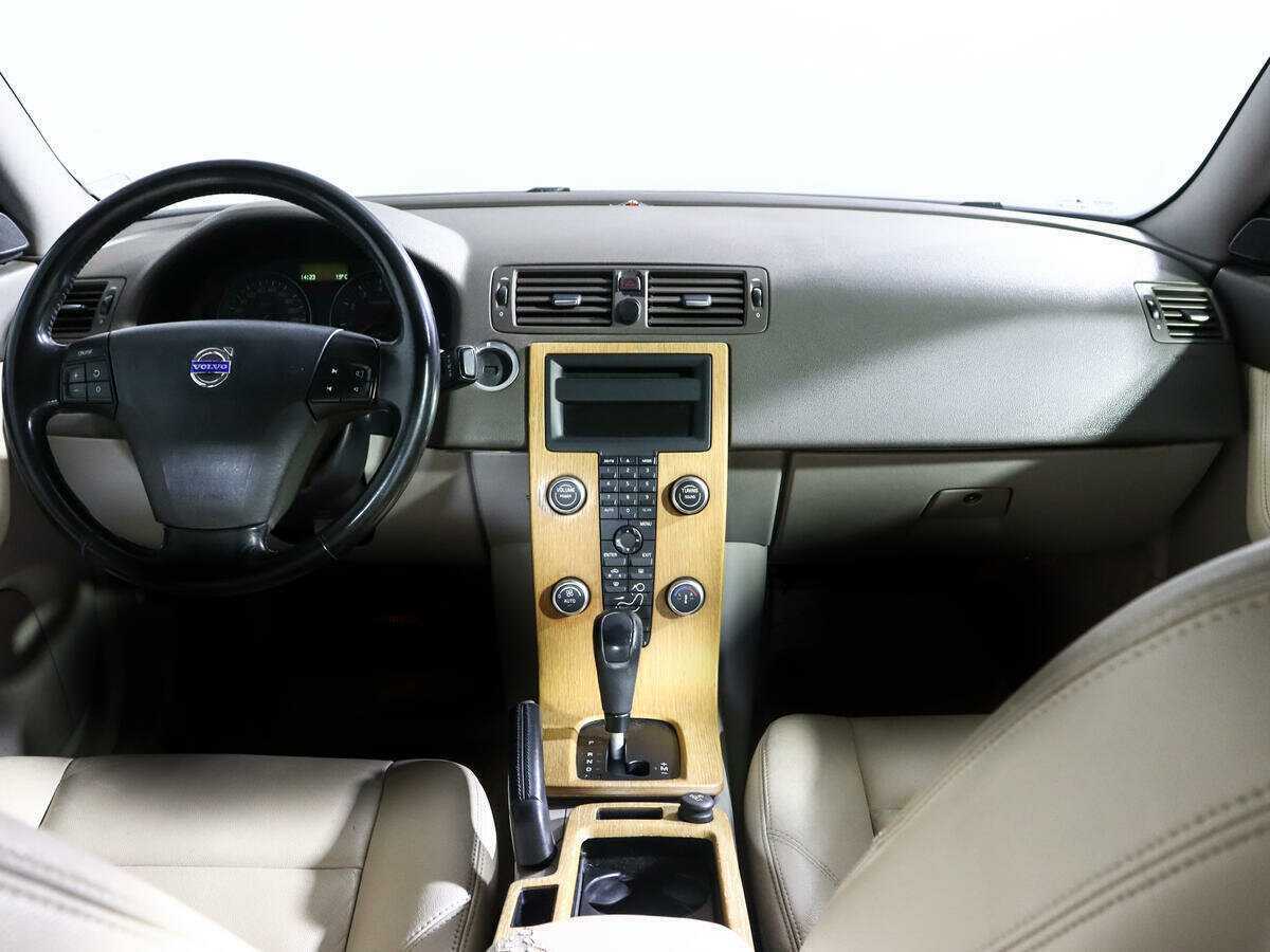 Volvo S40 с пробегом — 2008 год. Фото: #9