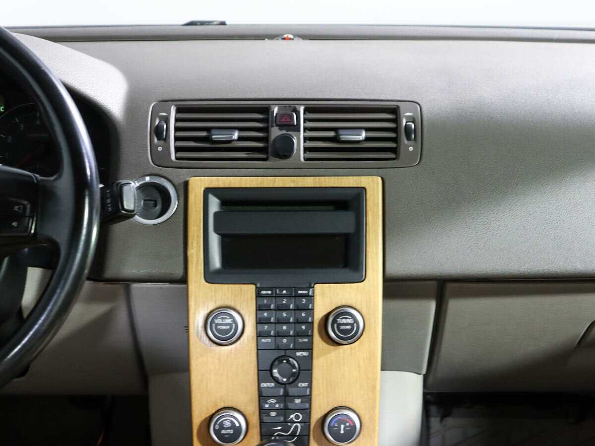 Volvo S40 с пробегом — 2008 год. Фото: #10