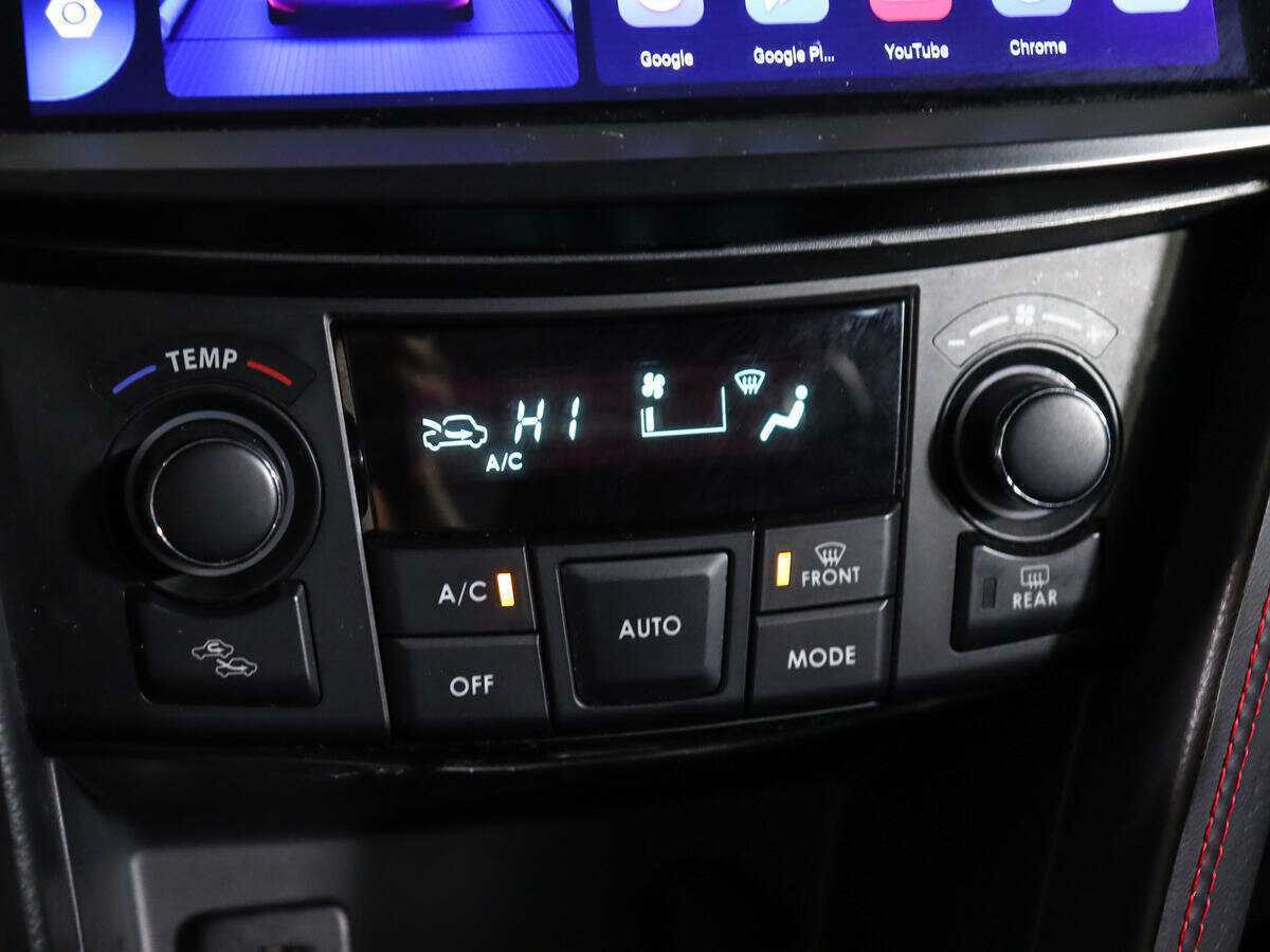 Suzuki Swift с пробегом — 2011 год. Фото: #18