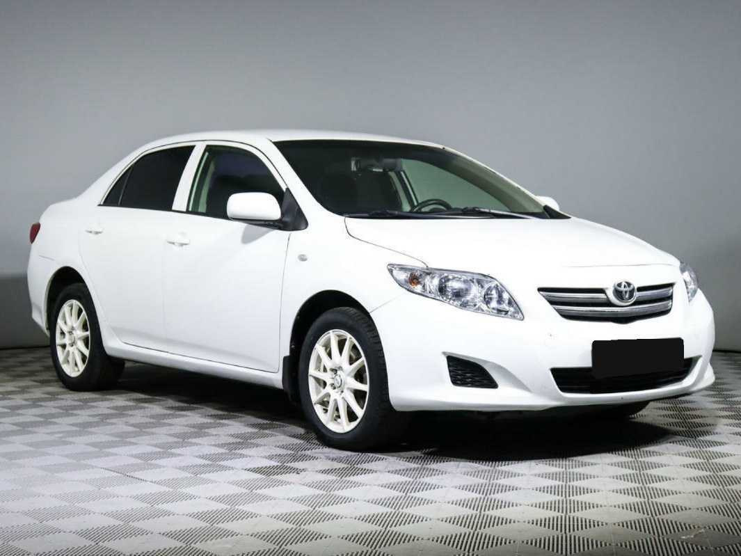 Toyota Corolla с пробегом — 2007 год. Фото: #2