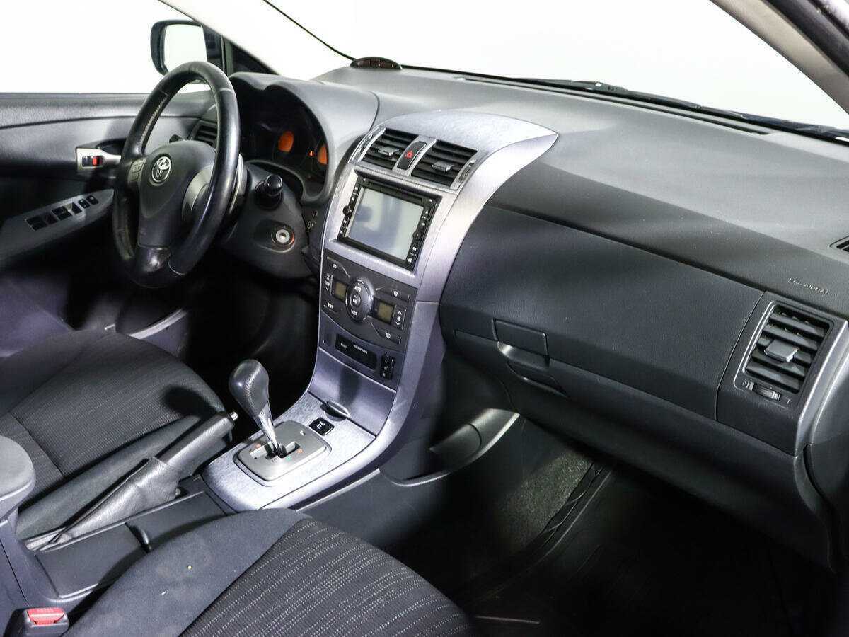 Toyota Corolla с пробегом — 2008 год. Фото: #8