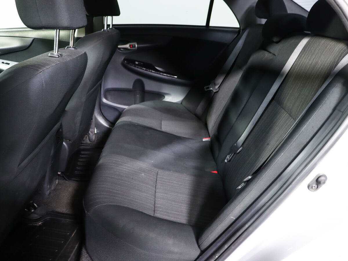 Toyota Corolla с пробегом — 2008 год. Фото: #9