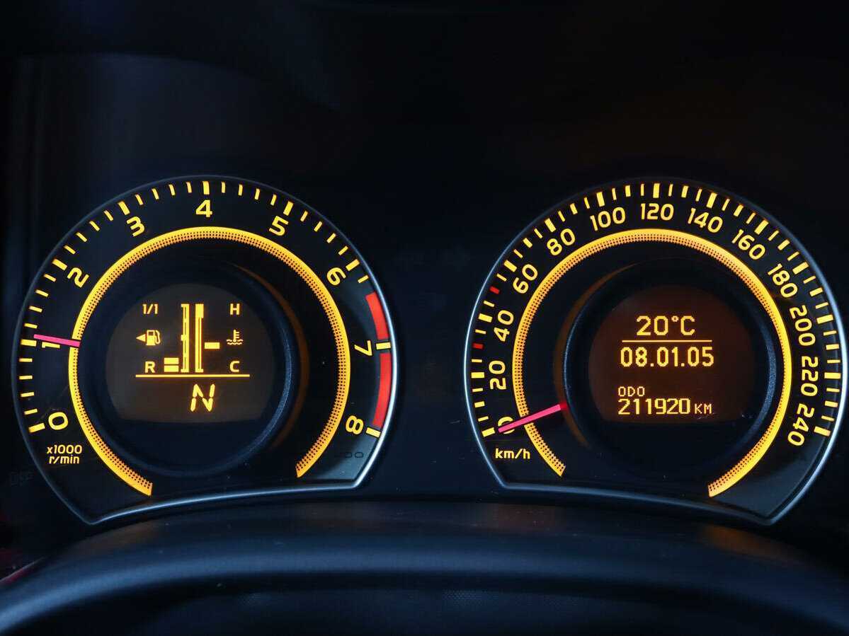 Toyota Corolla с пробегом — 2008 год. Фото: #10