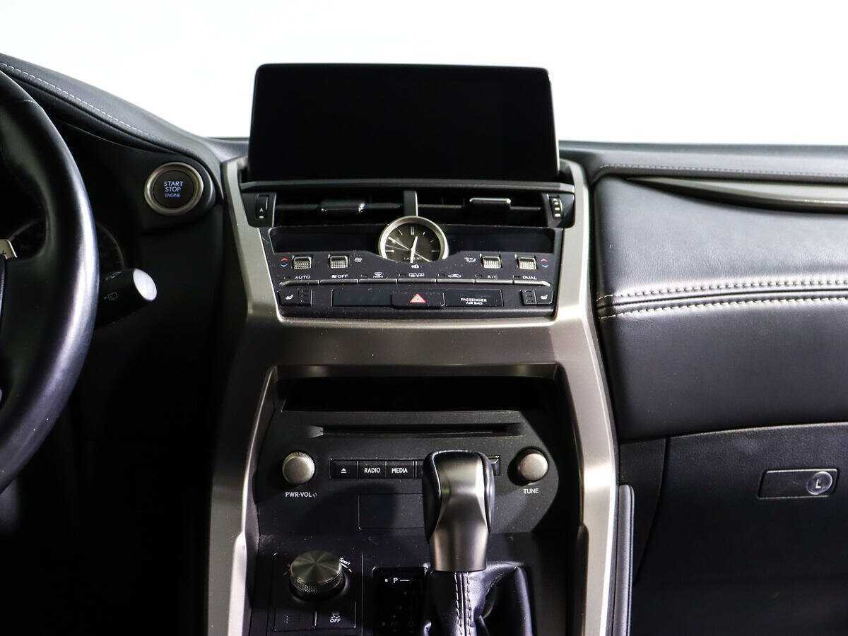 Lexus NX с пробегом — 2019 год. Фото: #12