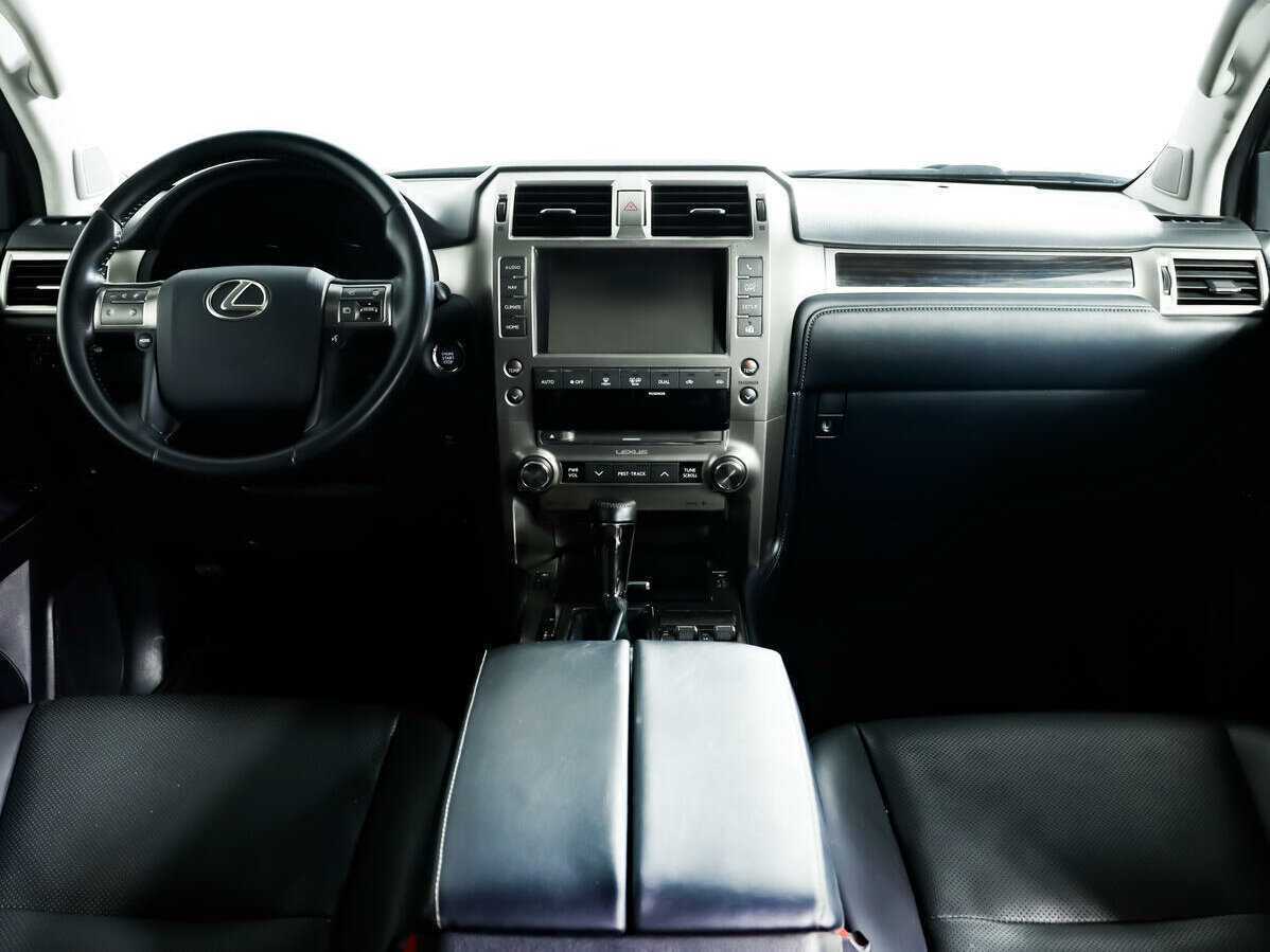Lexus GX с пробегом — 2018 год. Фото: #10