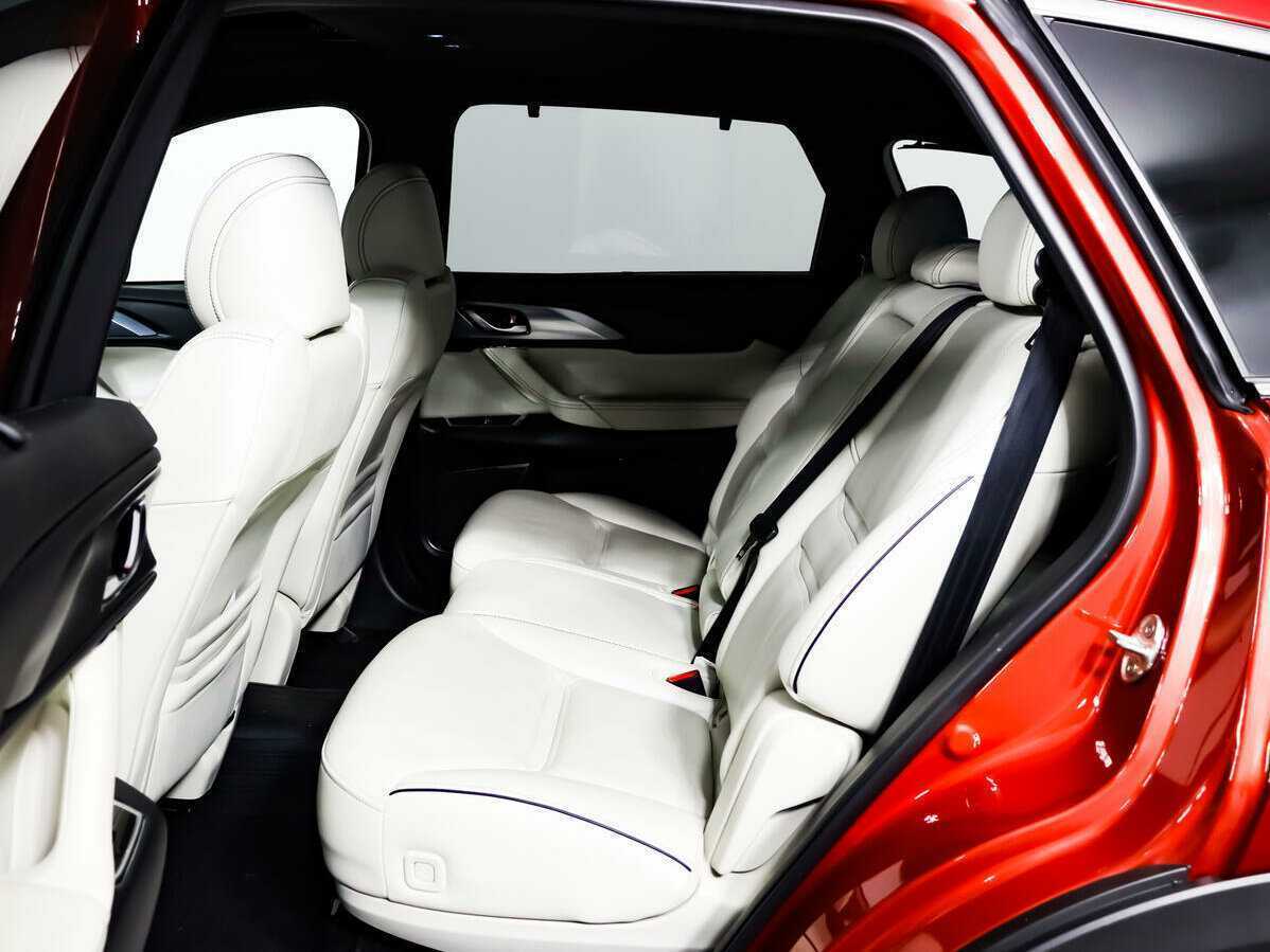 Mazda CX-9 с пробегом — 2021 год. Фото: #11