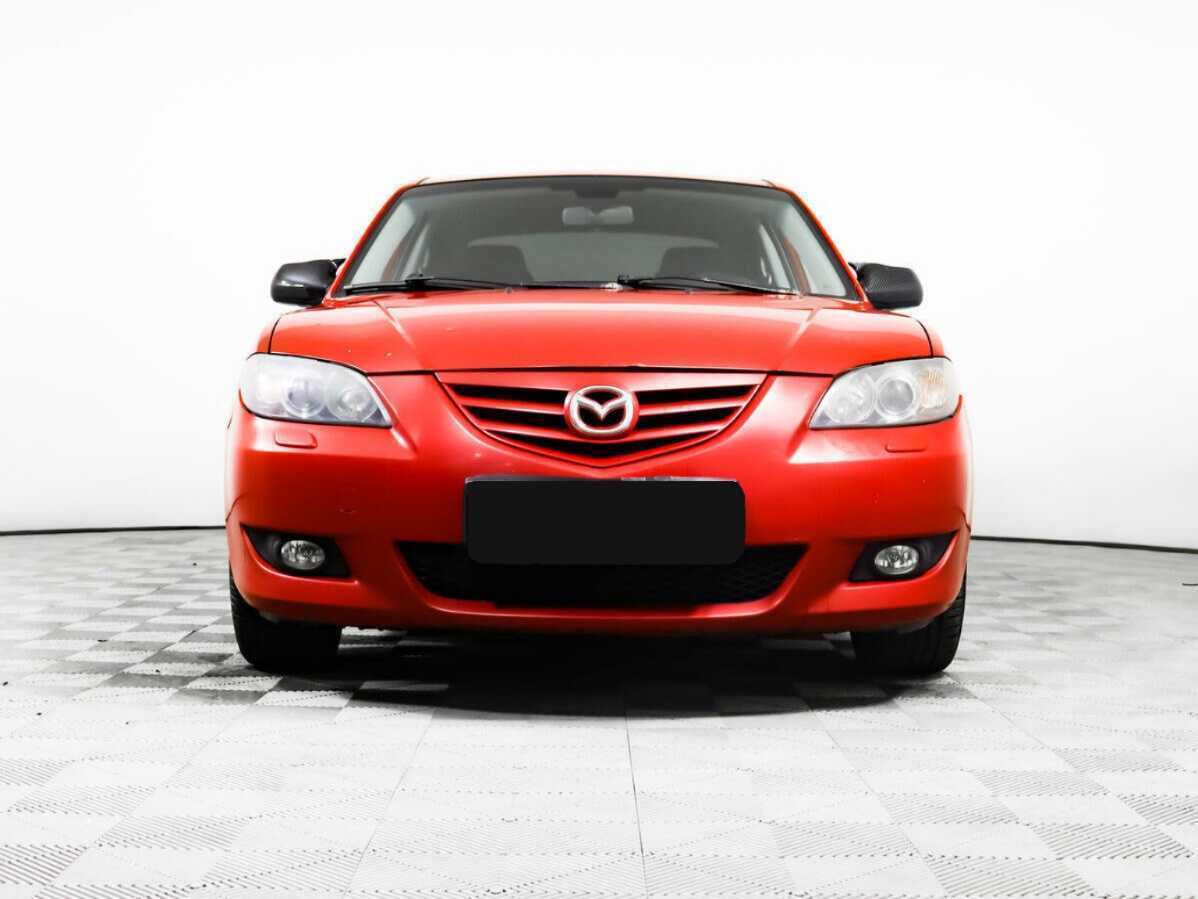Mazda 3 с пробегом — 2005 год. Фото: #1