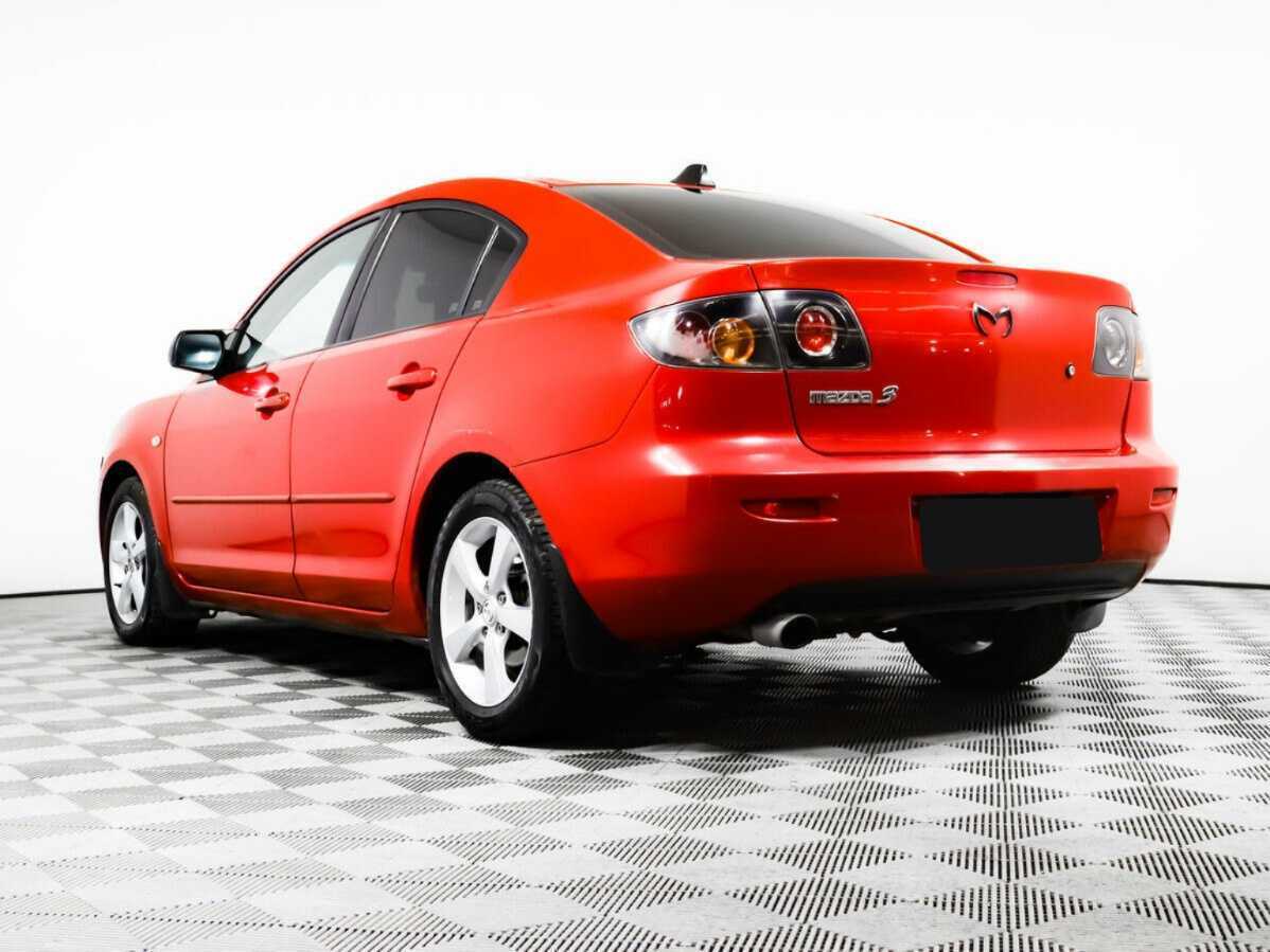 Mazda 3 с пробегом — 2005 год. Фото: #5