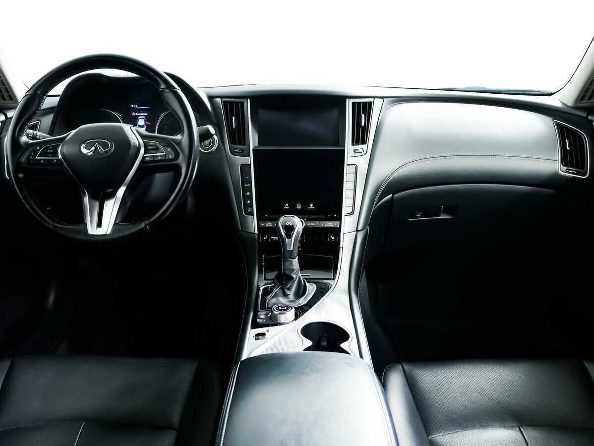 Infiniti Q50 с пробегом — 2018 год. Фото: #10