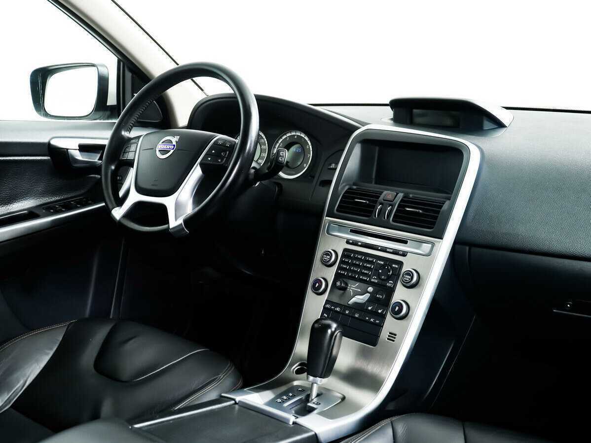 Volvo XC60 с пробегом — 2010 год. Фото: #8