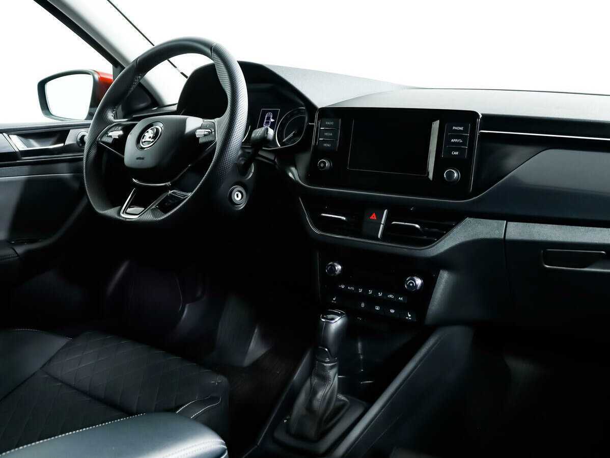Skoda Rapid с пробегом — 2022 год. Фото: #8