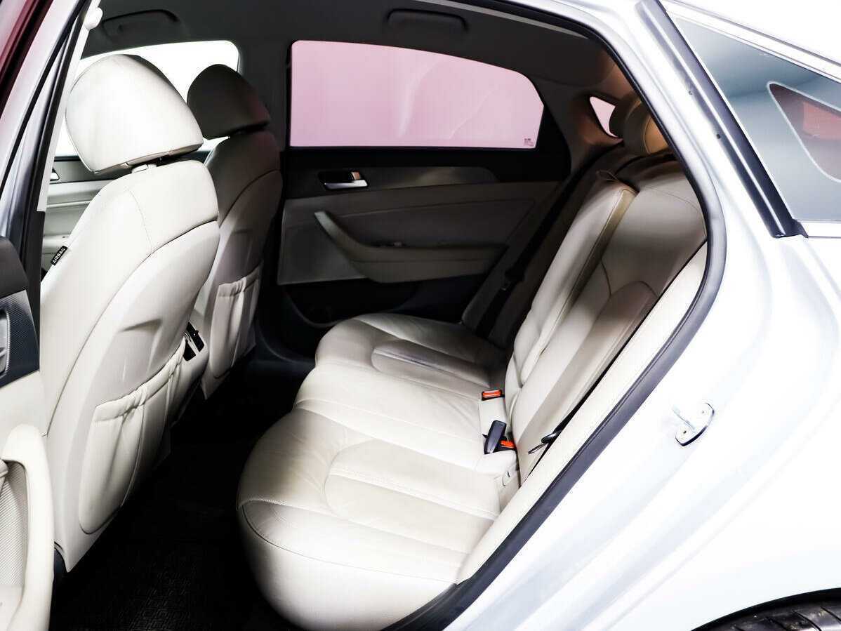 Hyundai Sonata с пробегом — 2018 год. Фото: #11