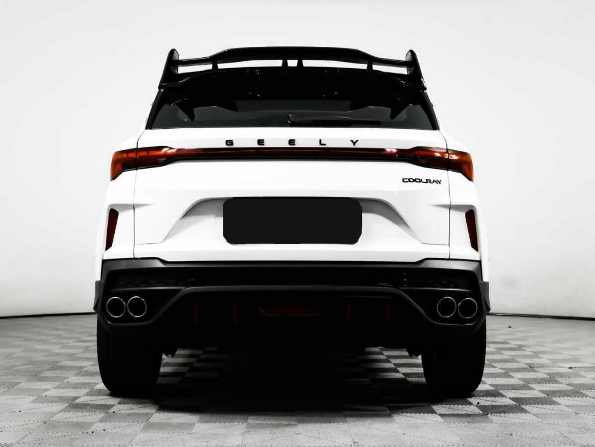 Geely Coolray с пробегом — 2023 год. Фото: #5