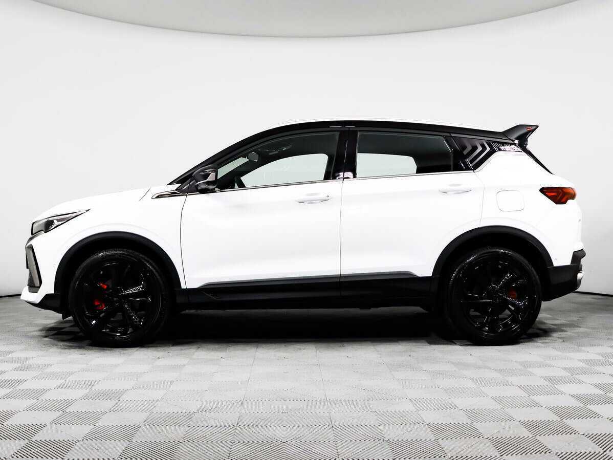 Geely Coolray с пробегом — 2023 год. Фото: #7