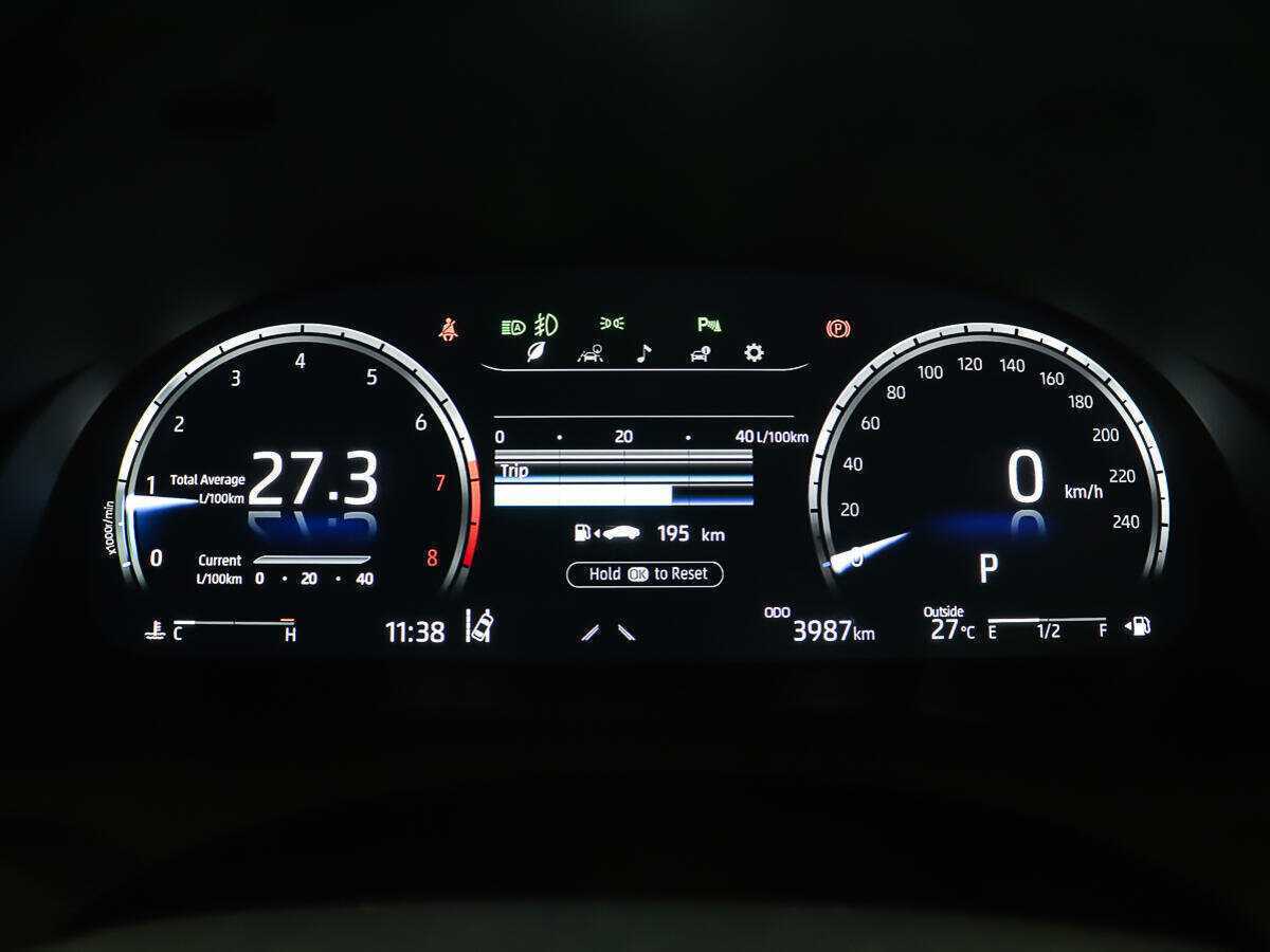 Toyota Camry с пробегом — 2023 год. Фото: #16