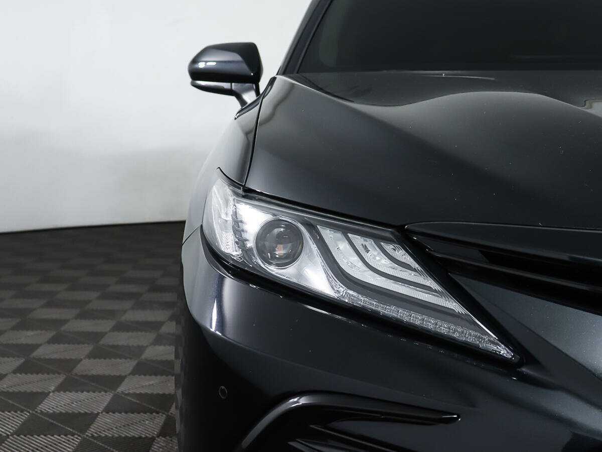 Toyota Camry с пробегом — 2023 год. Фото: #25
