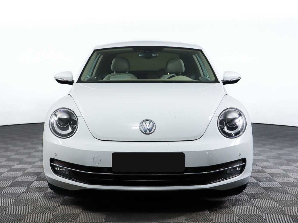 Volkswagen Beetle с пробегом — 2014 год. Фото: #1